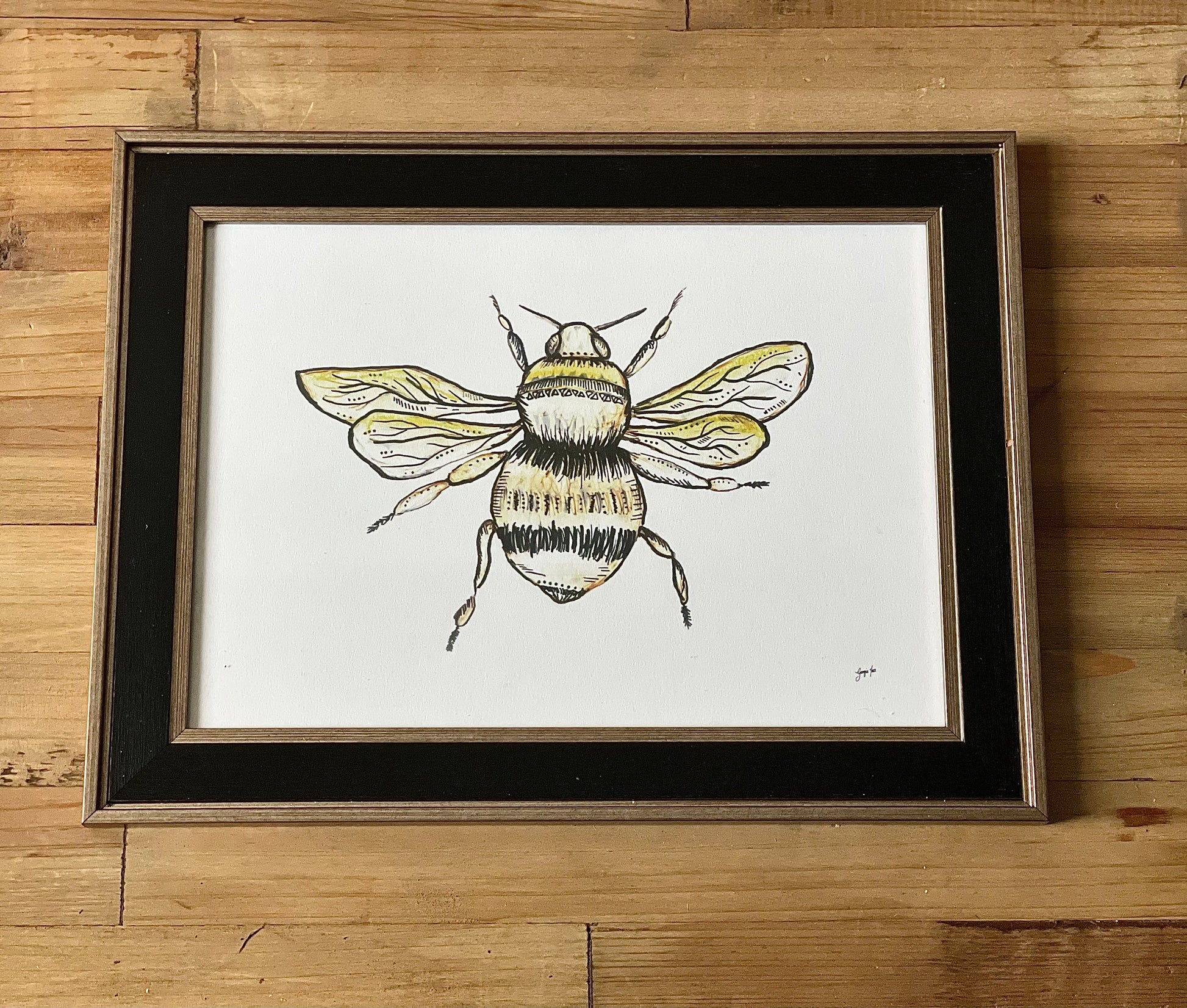 A mixed media A4 bee print on 250gsm paper. This landscape oriented piece features a bee illustration on a white background. The bee print is perfect for a nursery, hallways or living rooms.