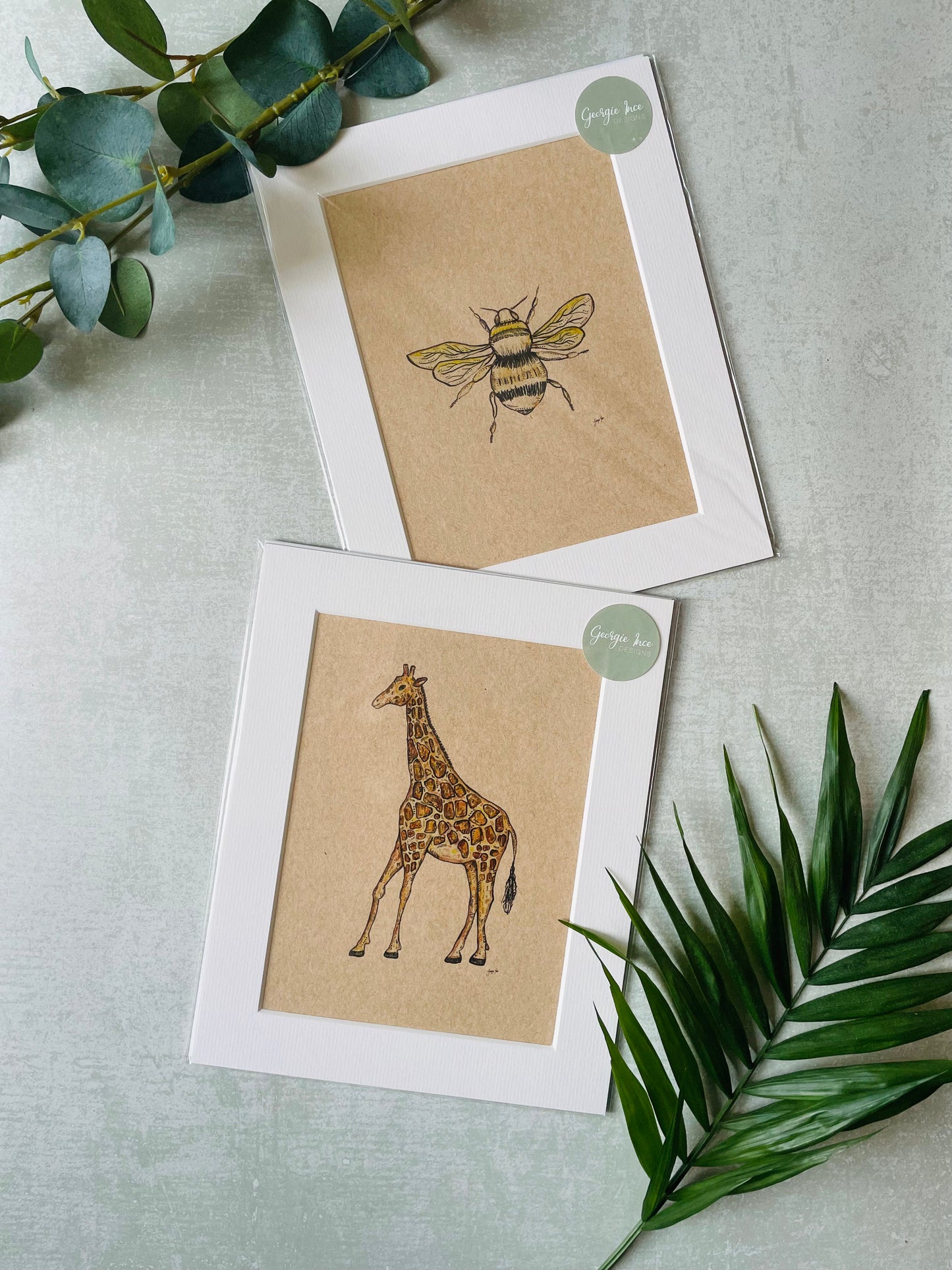 Bee & Giraffe Art Prints Pair