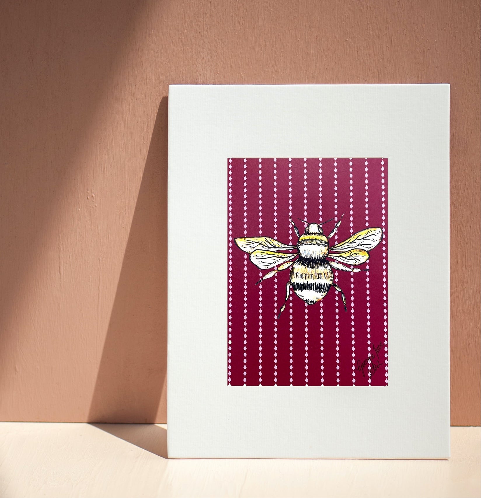 Brighten up your walls with this A5 bee print on a bright pink colour background.