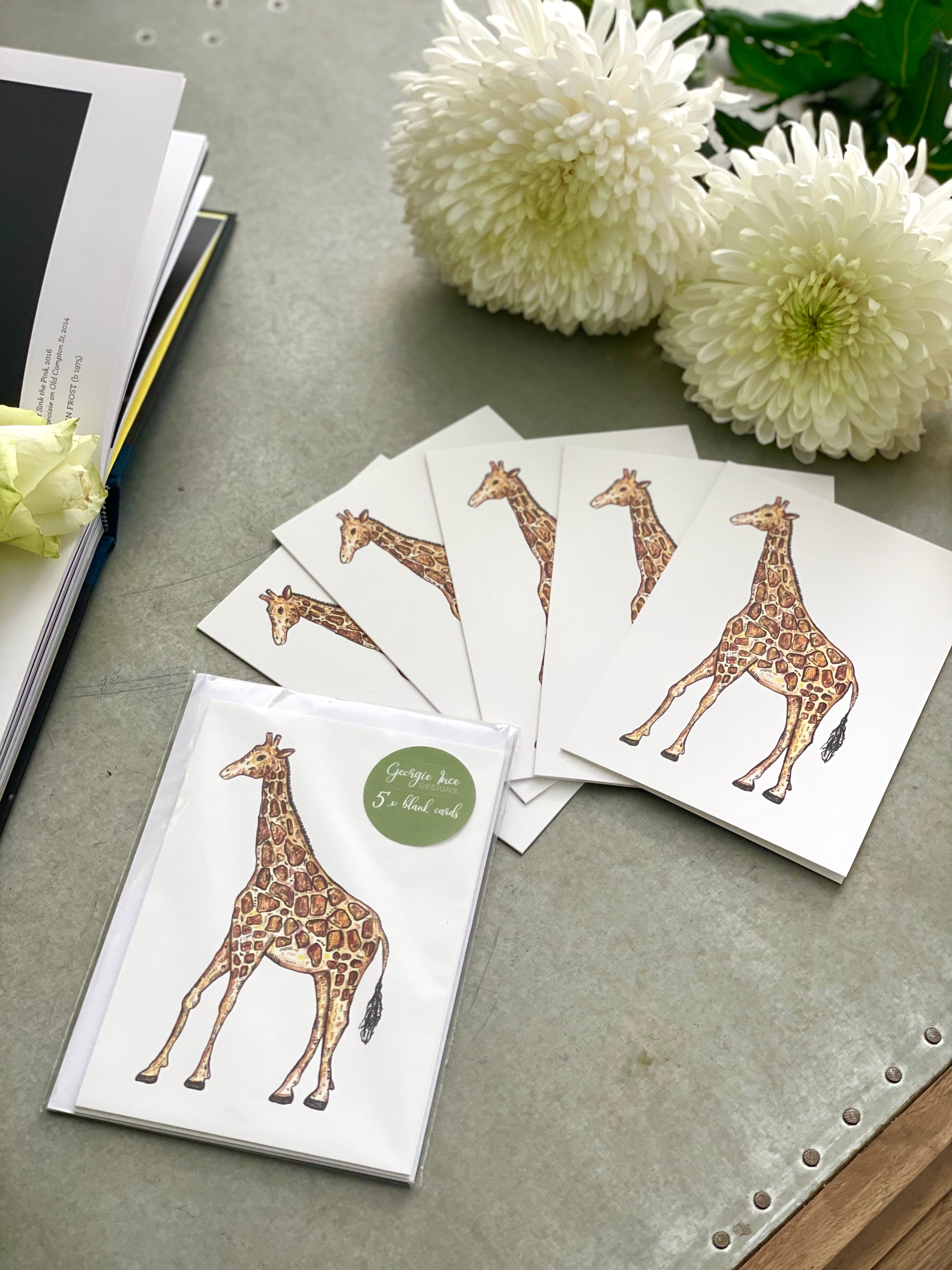 Set of 15 cards in the bees, giraffe and pineapple print